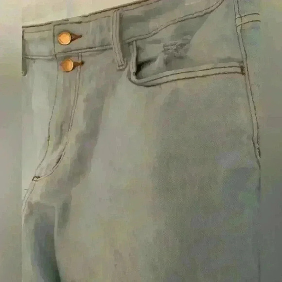 Universal Thred High Rise Midi Denim Cut Off Shorts Lt Blue Stretch Womens 14/32 - Picture 3 of 13